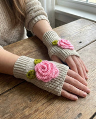 Woolen gloves