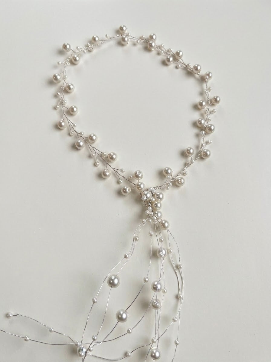 Pearl hair vine
