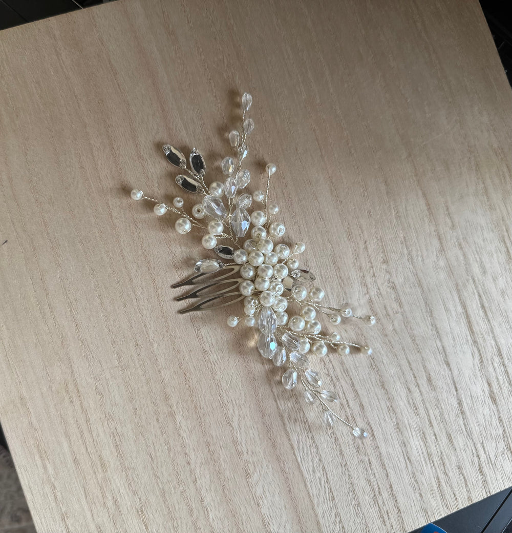 Arnica Hair Comb