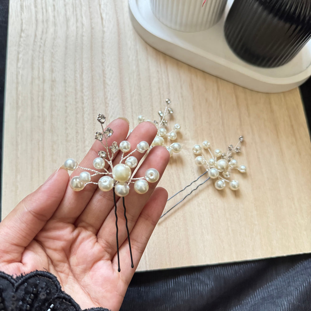 Pearl Bun Pin Set