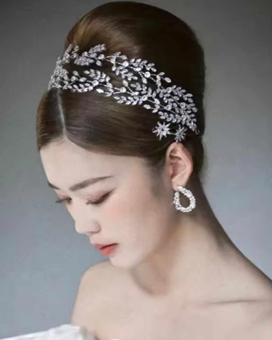 Tiara 05