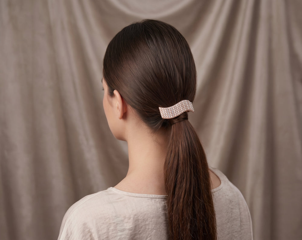 Pearl Claw Clip