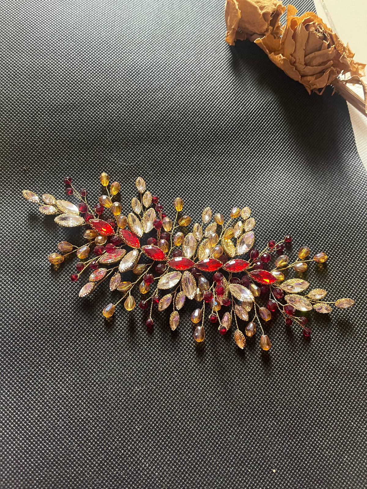 Headpiece 05