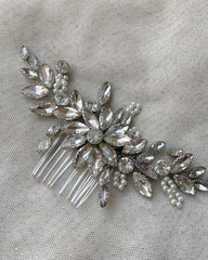 Comb Pin (Lilly Silver)