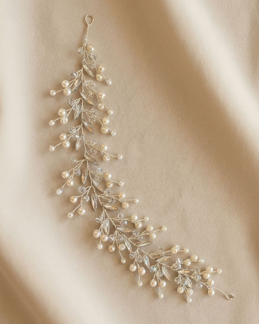 The Serene Pearl & Crystal Hair Vine